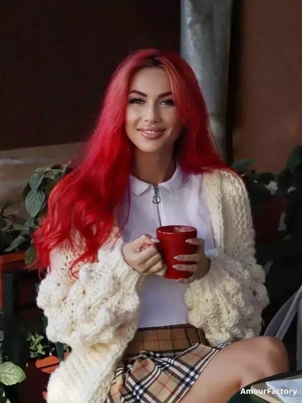 Vicky Profile image 3