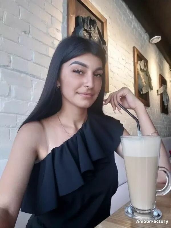 Bernadette Profile image 5