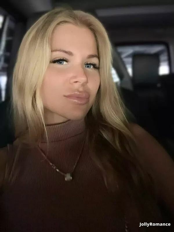 Amber Profile image 5