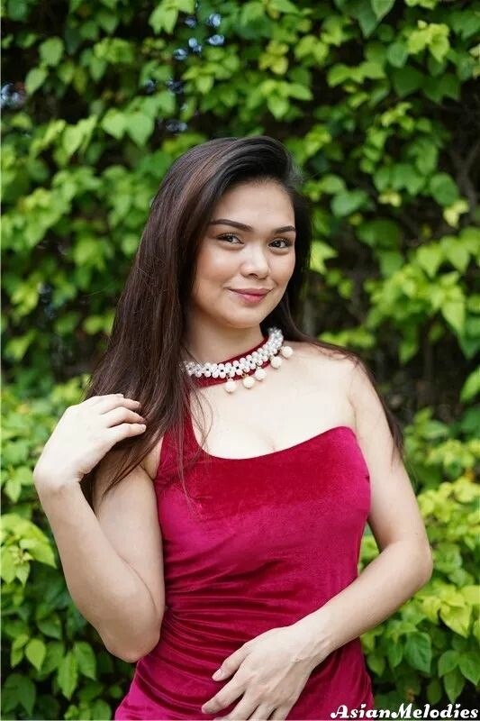 Rosemarie Profile image 1