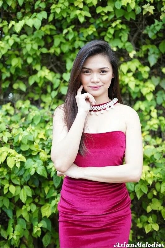 Rosemarie Profile image 3