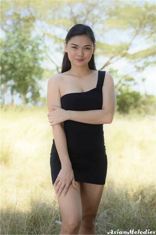 Rosemarie Profile image 2