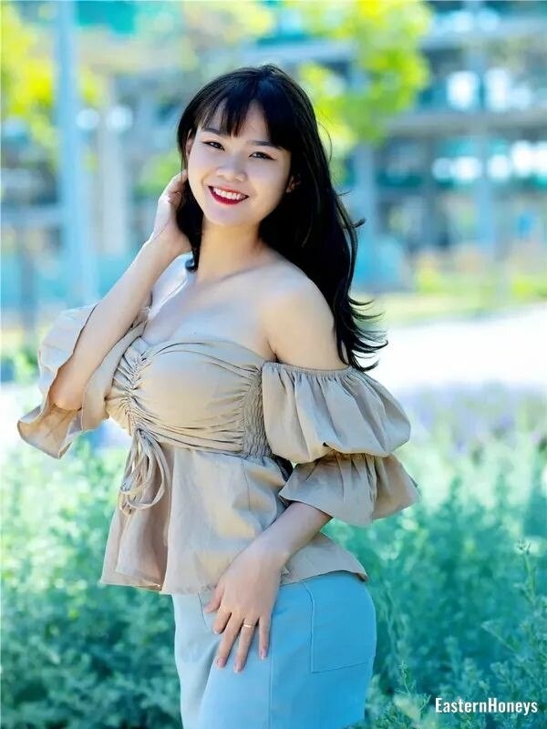 Nenita Profile image 3