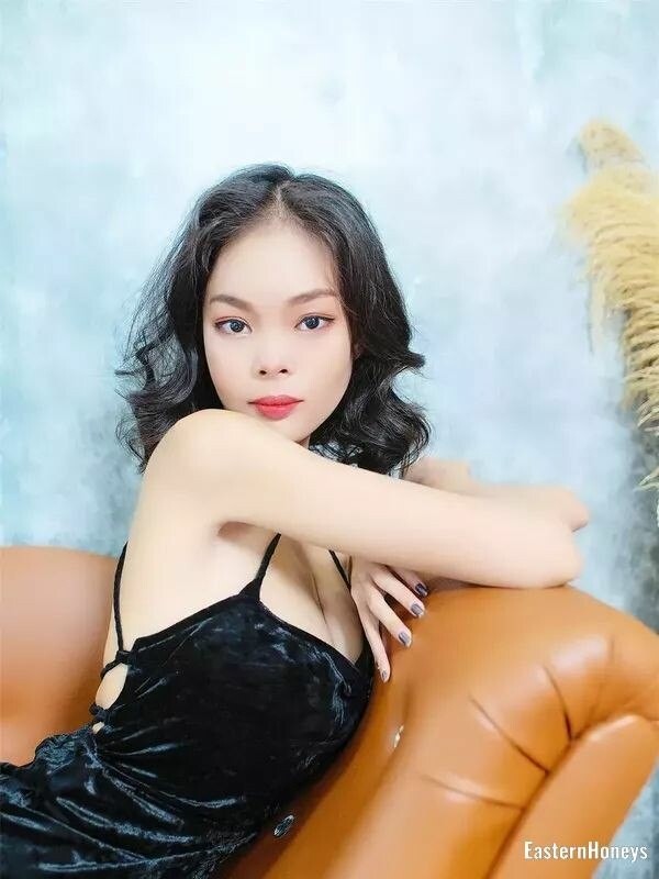 Sampaguita Profile image 1