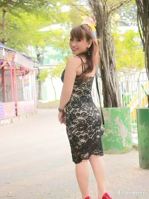 Tina Profile image 2