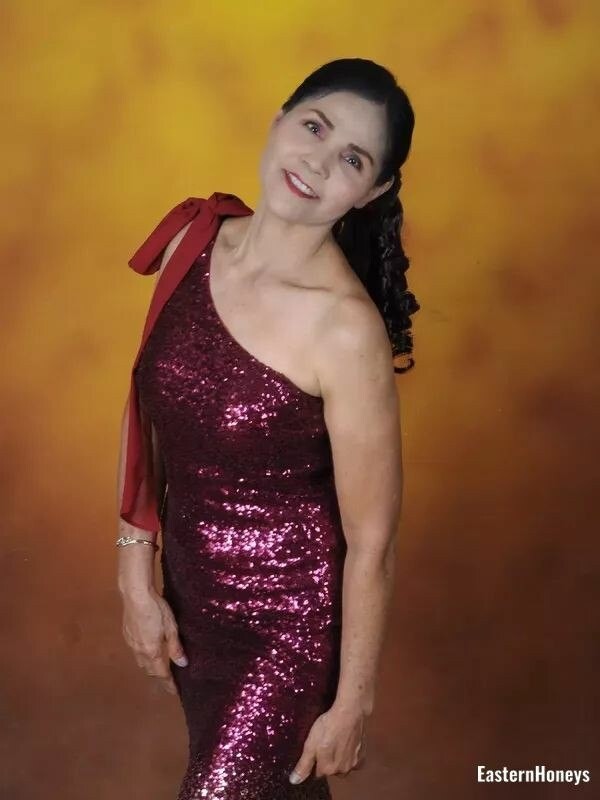 Stacy Profile image 1