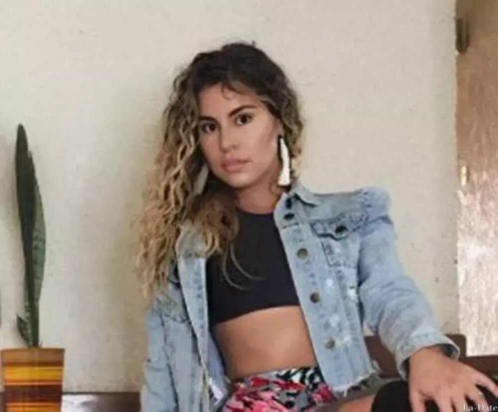 Deisy Profile image 1