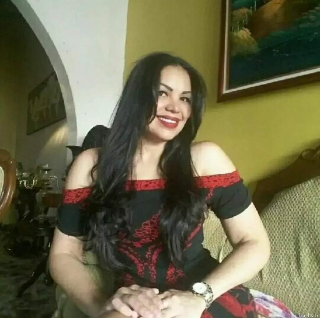 Valentina Profile image 6