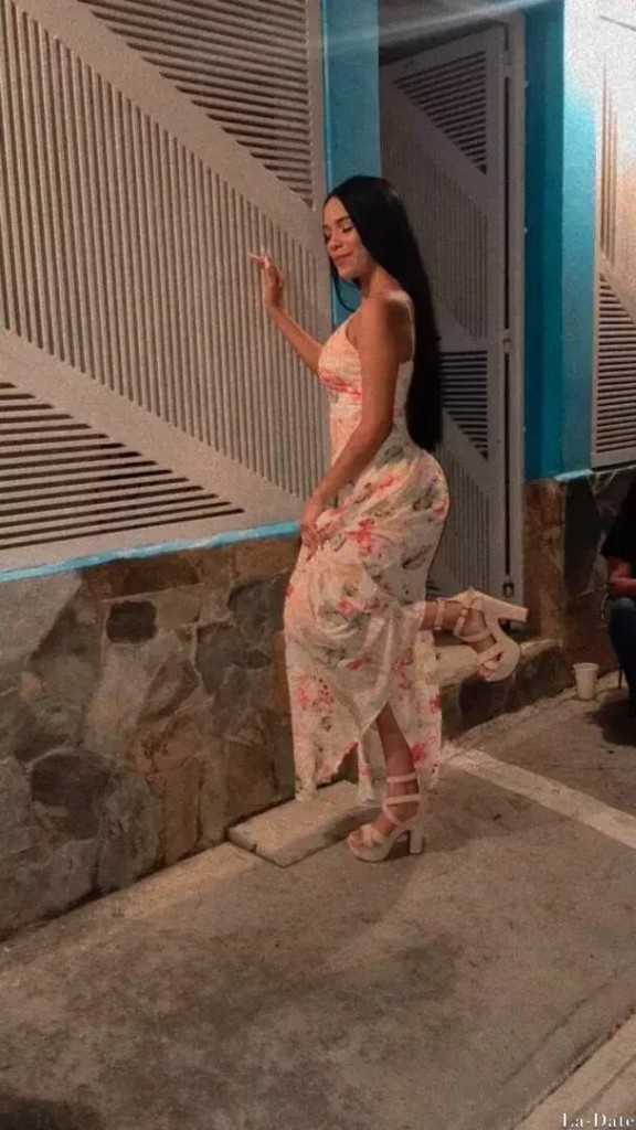 Stefany Profile image 2