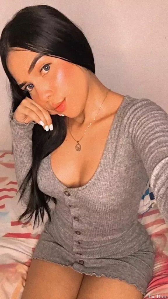 Stefany Profile image 6