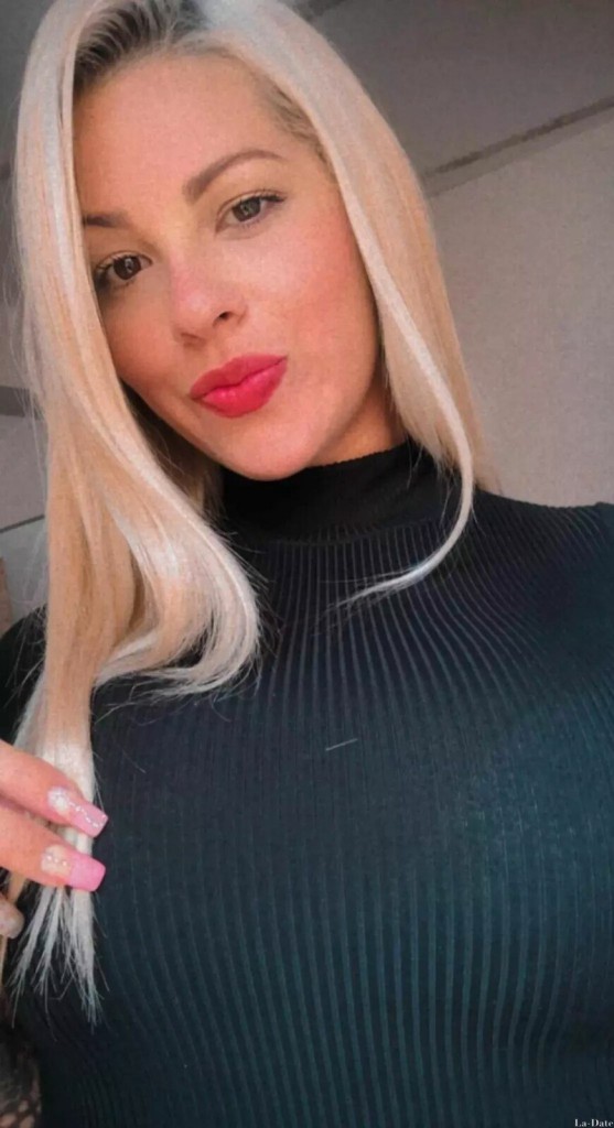 Alexandra Profile image 6