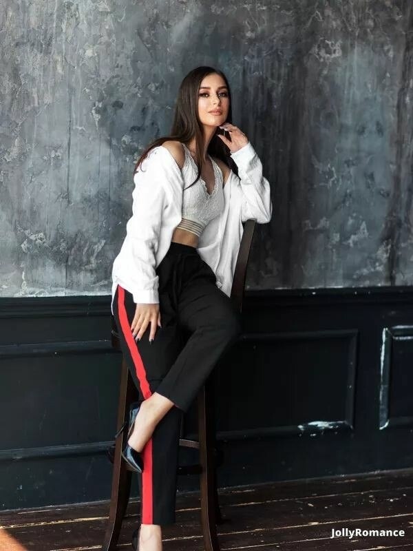 Victoria Profile image 2