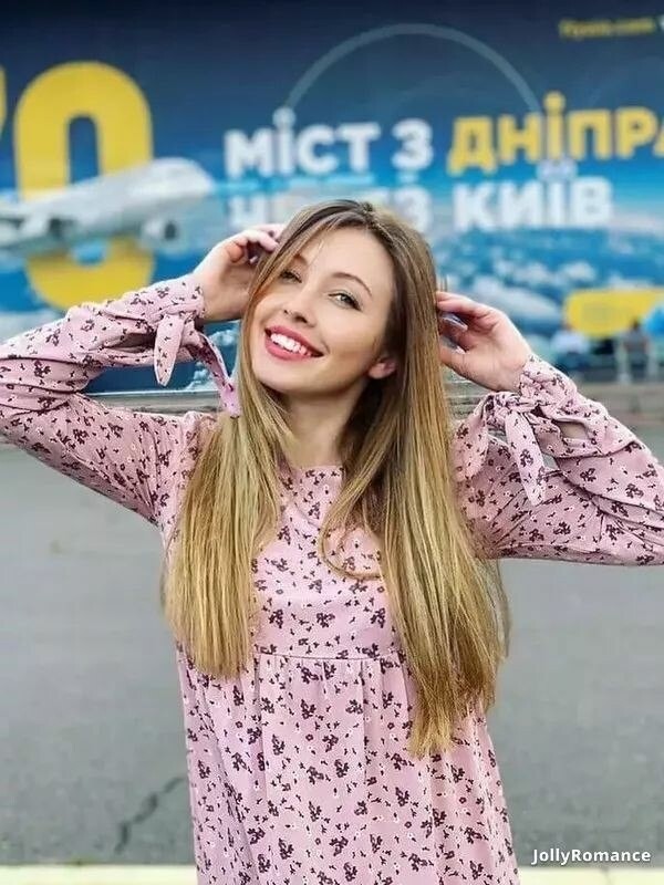 Maria Profile image 5