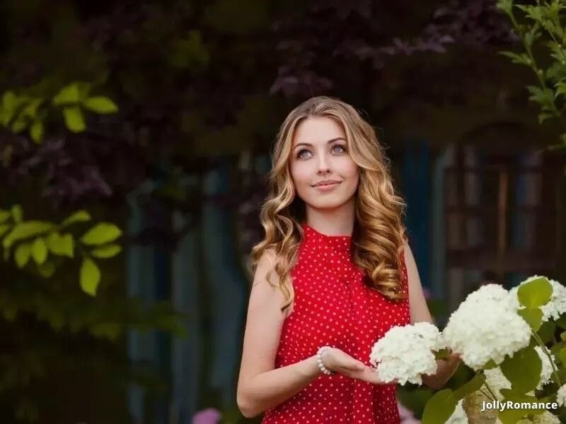 Maria Profile image 3