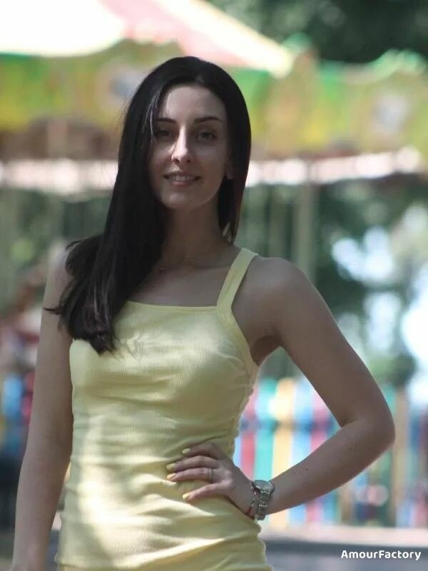 Gabriela Profile image 4