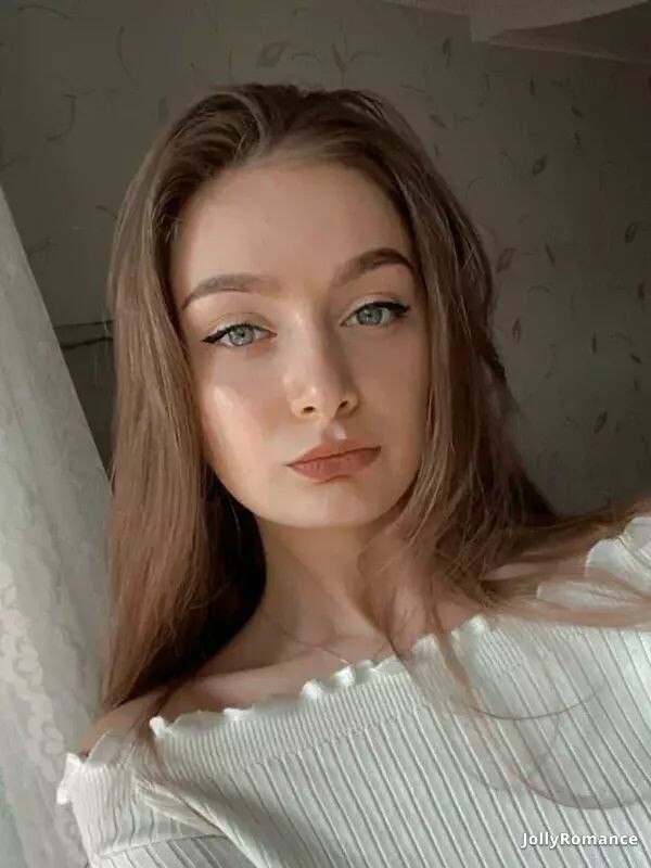 Victoria Profile image 1