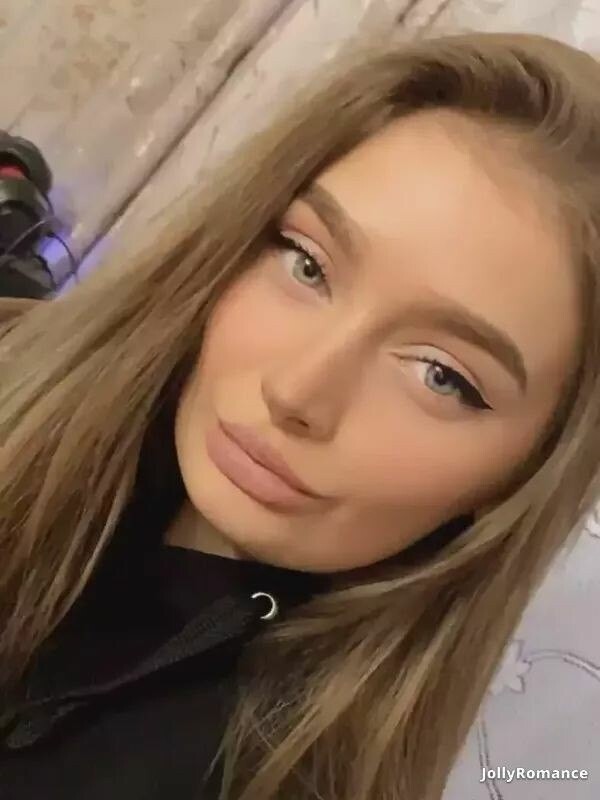 Victoria Profile image 4