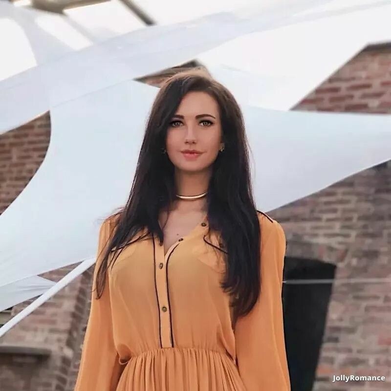 Miriana Profile image 2