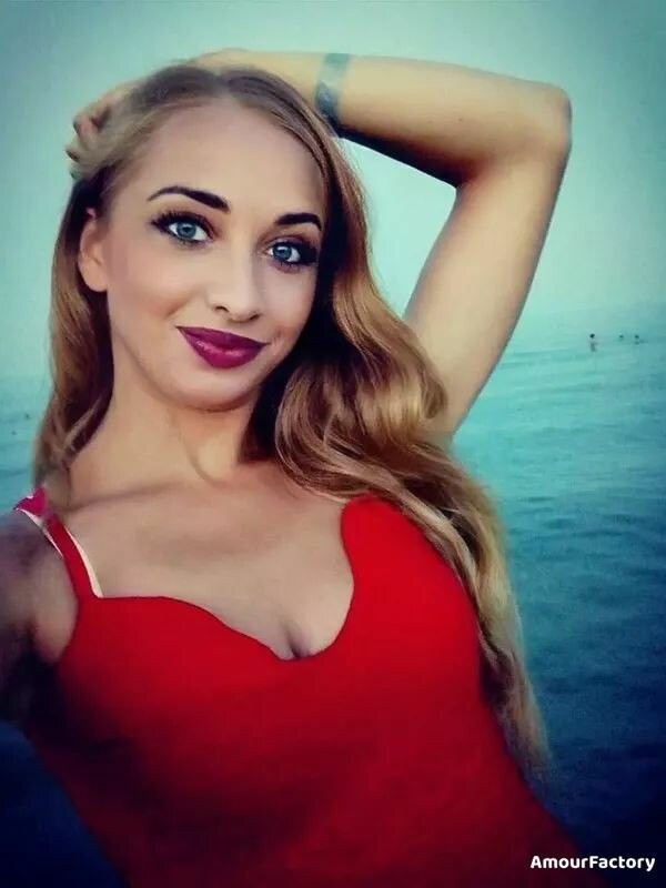 Ildiko Profile image 4