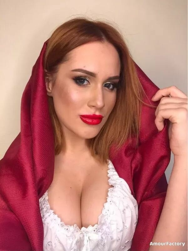 Silviana Profile image 2
