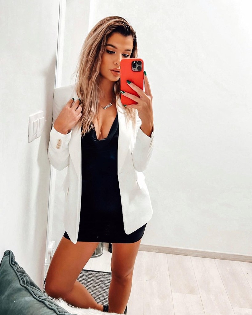Viktoria Profile image 2