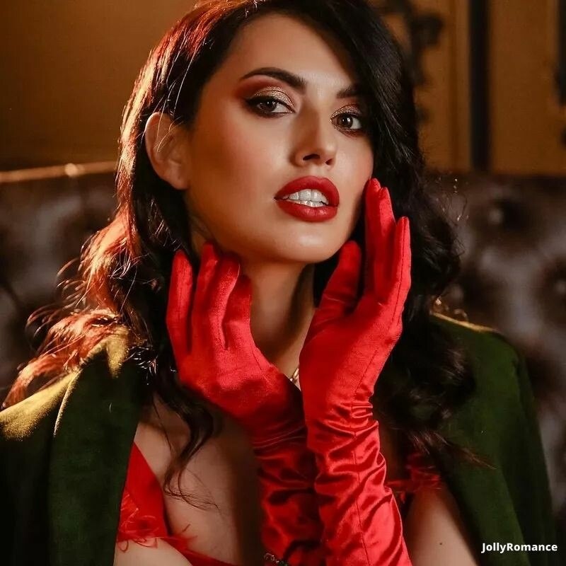 Viktoriia Profile image 1