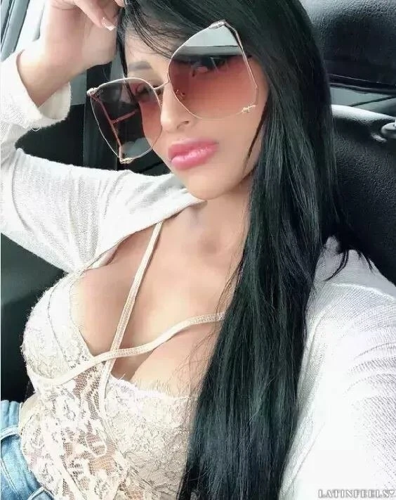 Brenda Profile image 3
