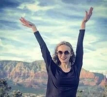 Evgeniya Profile image 4