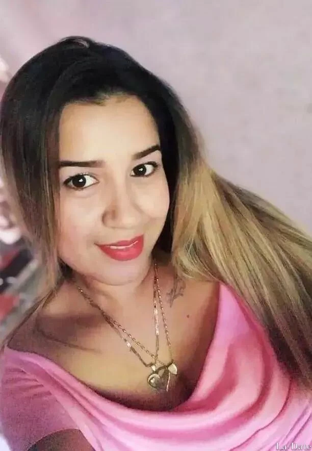 Nancy Profile image 2