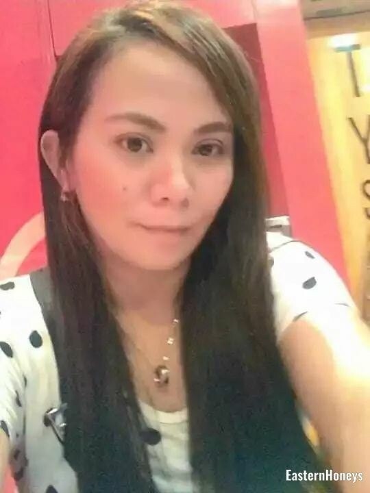 Yana Profile image 2