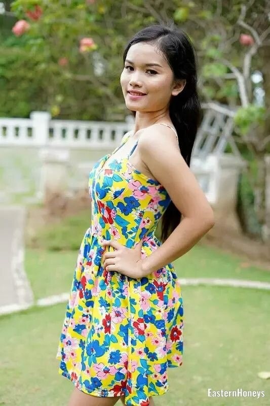 Karina Profile image 1