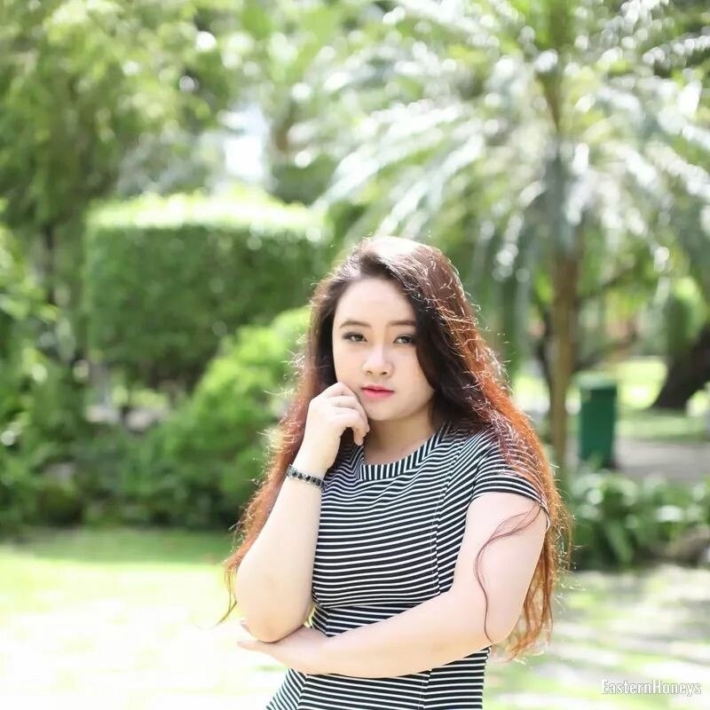 Ashley Profile image 2